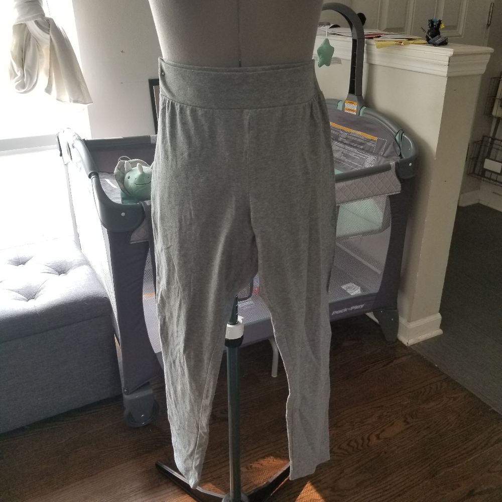 Grey leggings